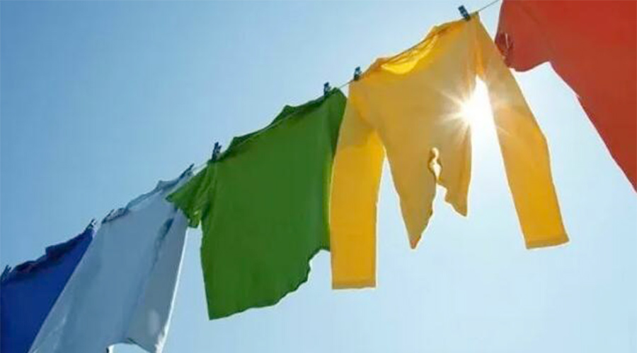 家用衣服烘干機(jī)與太陽(yáng)晾曬干衣相比，哪種更節(jié)省能源？