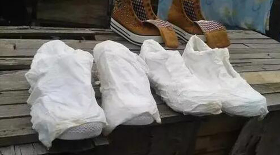 白鞋洗完如何防止變黃？衣物烘干機(jī)來(lái)拯救！